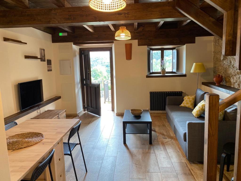 Apartamentos Rurales Playas De Niembro 라네스 외부 사진