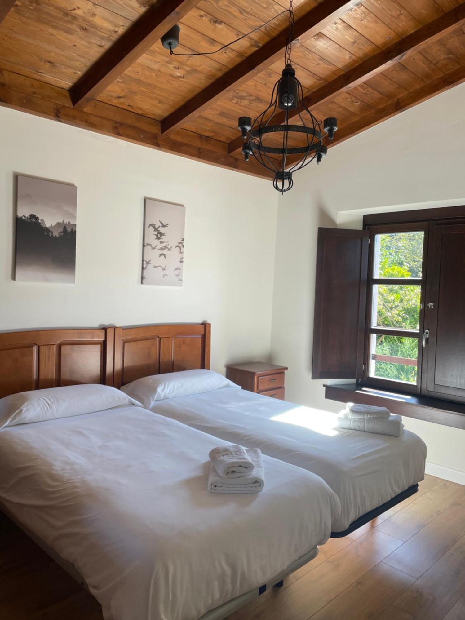 Apartamentos Rurales Playas De Niembro 라네스 외부 사진