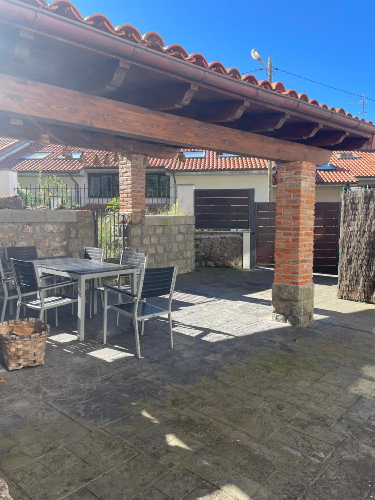 Apartamentos Rurales Playas De Niembro 라네스 외부 사진